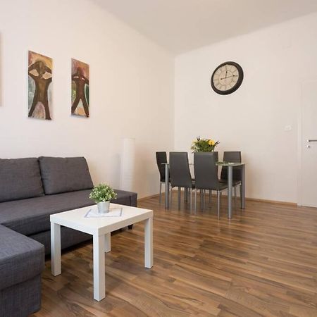 16 C&J'S Apartment Βιέννη Εξωτερικό φωτογραφία