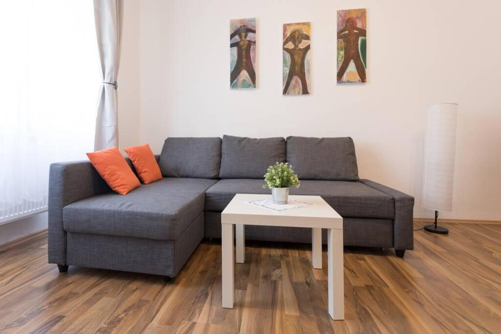 16 C&J'S Apartment Βιέννη Εξωτερικό φωτογραφία