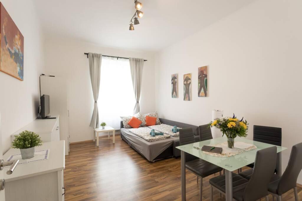 16 C&J'S Apartment Βιέννη Εξωτερικό φωτογραφία